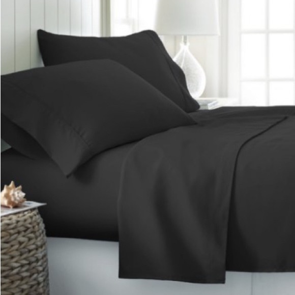 iEnjoy Ultra Soft 4-Piece Hypoallergenic Queen Sheet Set in Black, NEW w/Tag - Picture 6 of 6